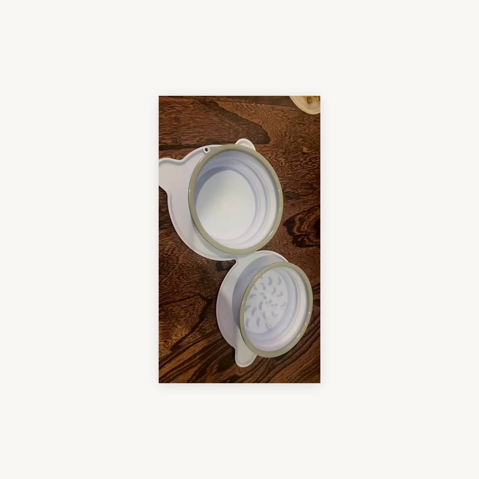 Collapsible double travel bowl supplier product photo 4